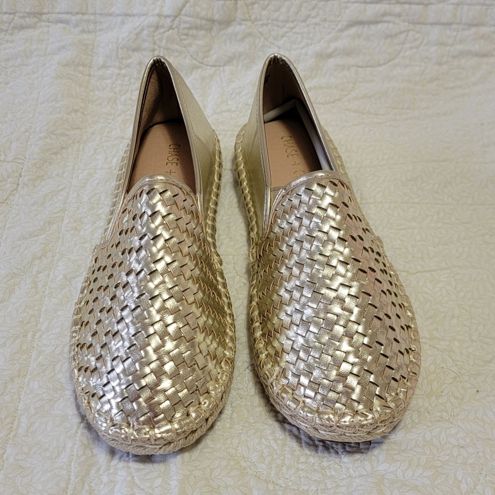 Chase + Chloe Flat / Loafer